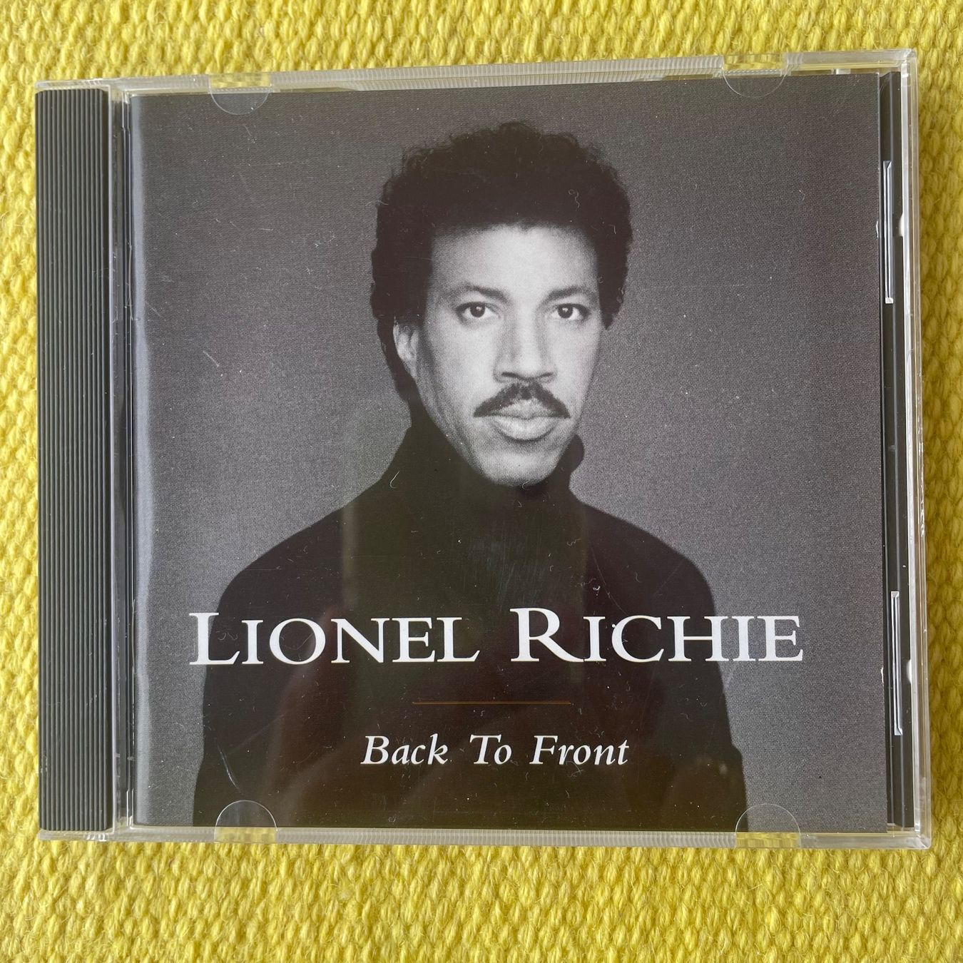 CD: LIONEL RICHIE-BACK TO FRONT – Usato da Rorschacherberg venduto da CD-Roli