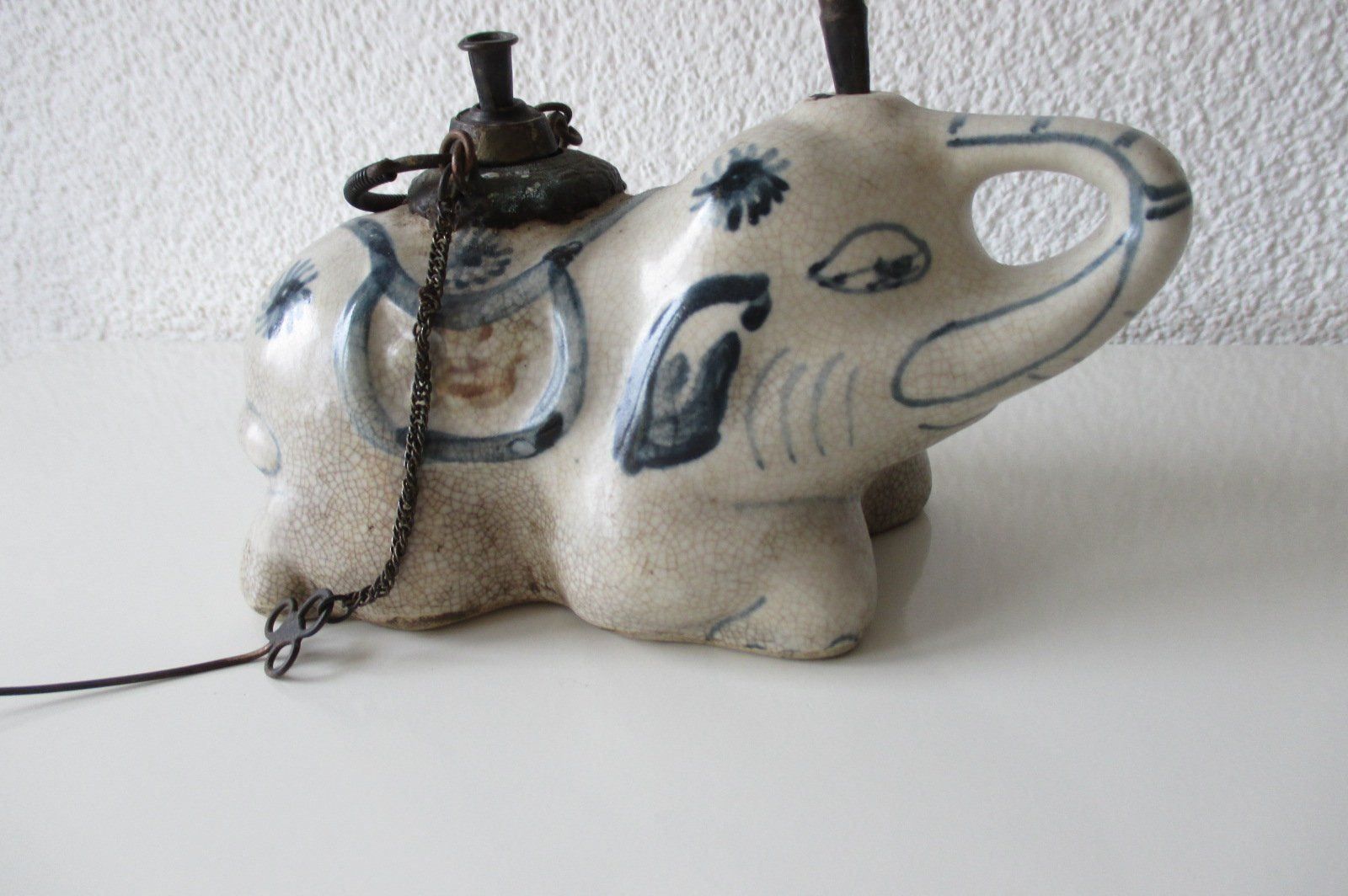Narghilé: Wasserpfeife, antik, Elefant, Chinatown – Usato da Grenchen venduto da elibethma
