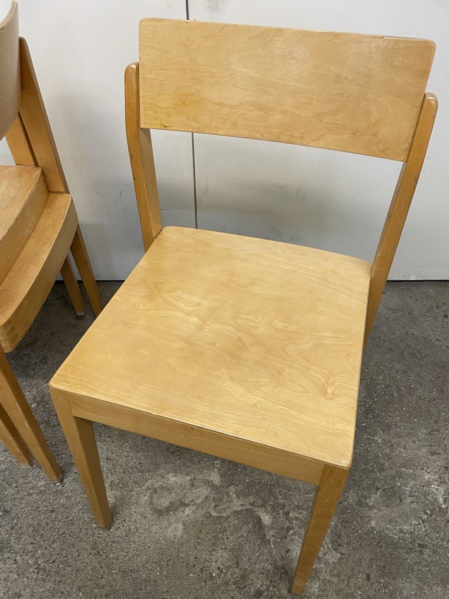 Horgen Glarus Sedie: Stapelstühle Horgen Glarus im 3er in Set – Usato da Basel venduto da M.Secondhand 2