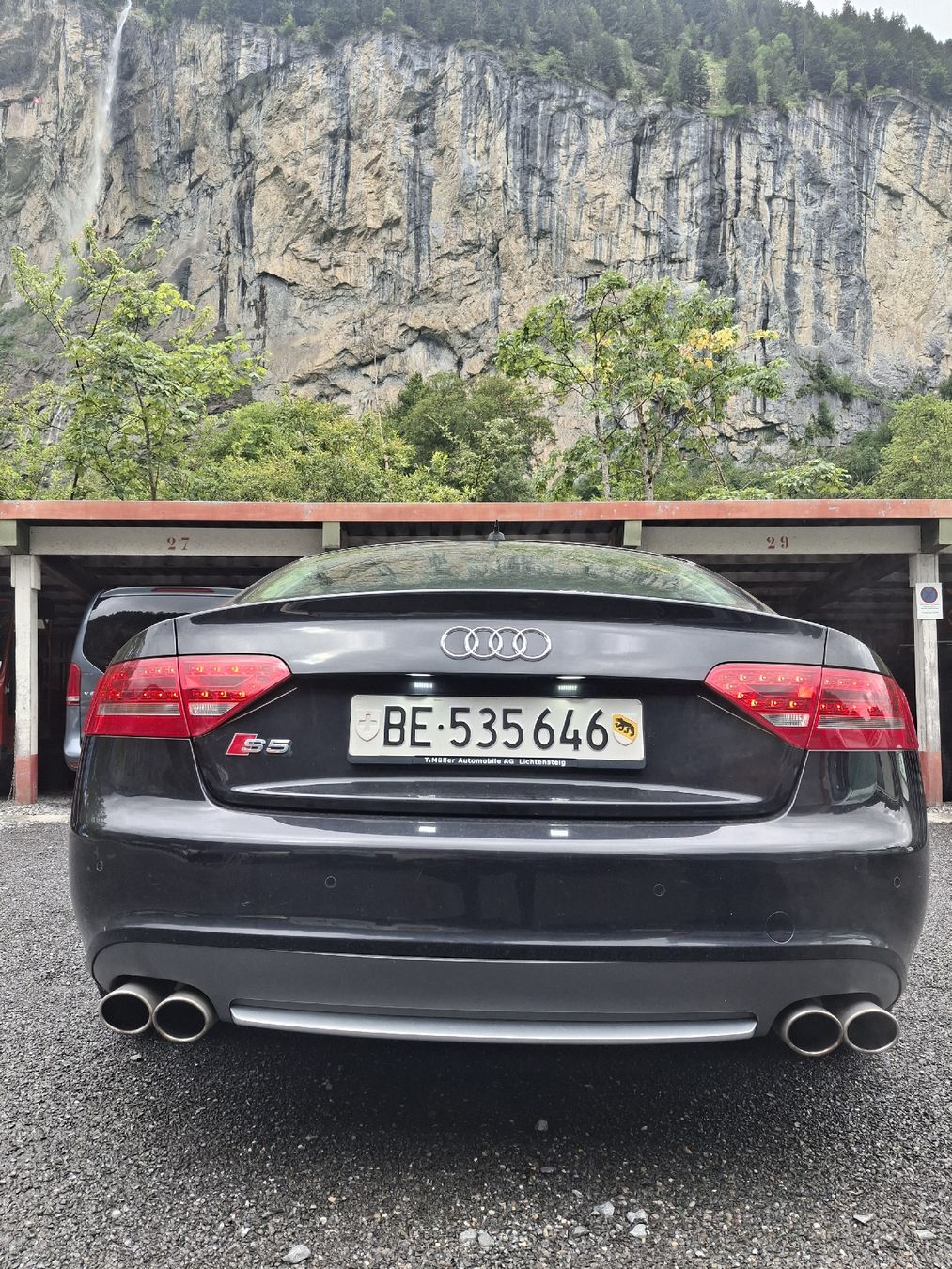 Audi Autos: Audi S5 V8 – Gebraucht aus Wengen von gaborvida 3