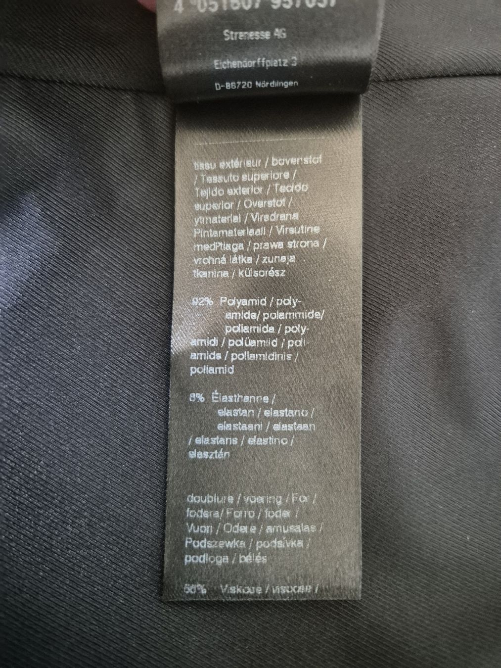 Strenesse Vestes: Strenesse Blazer Gr. 40 schwarz – Neuf (Voir description) à Meggen par topas041 2