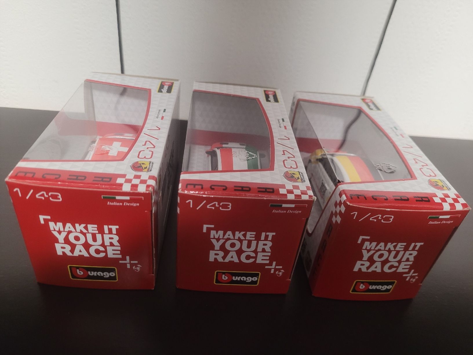 Abarth Modellini d'auto: Fiat 500 abarth 1/43 3 pcs – Nuovo e nell'imballaggio originale da Courtaman venduto da Bluejazz 5