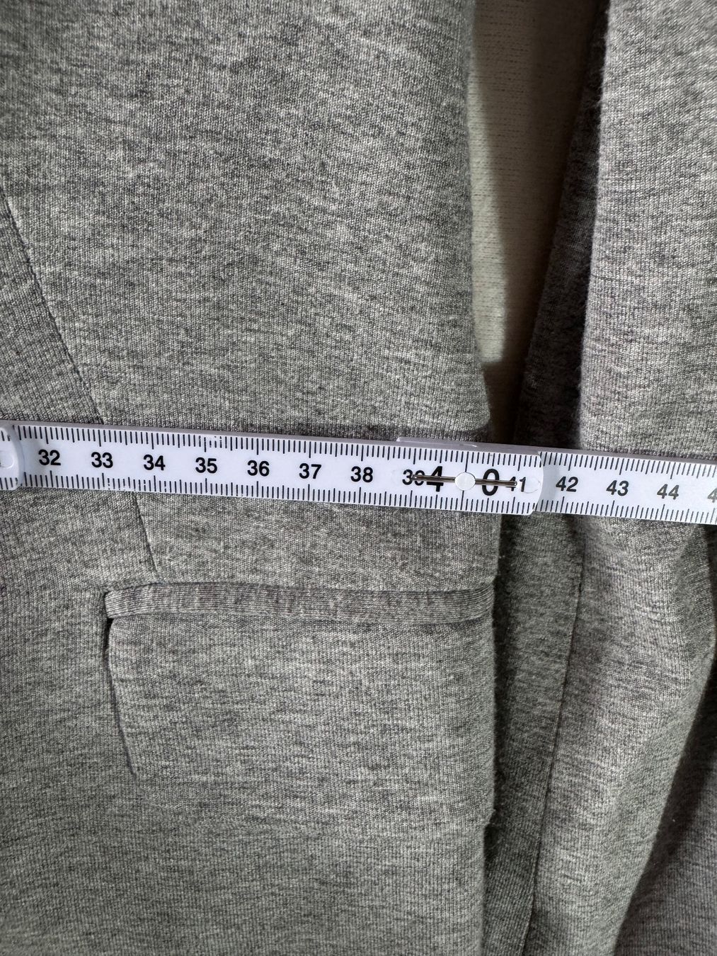 Zara Giacche: Grauer Blazer von Zara Basic Gr. M – Usato da Grosswangen venduto da second_hand_dress 4