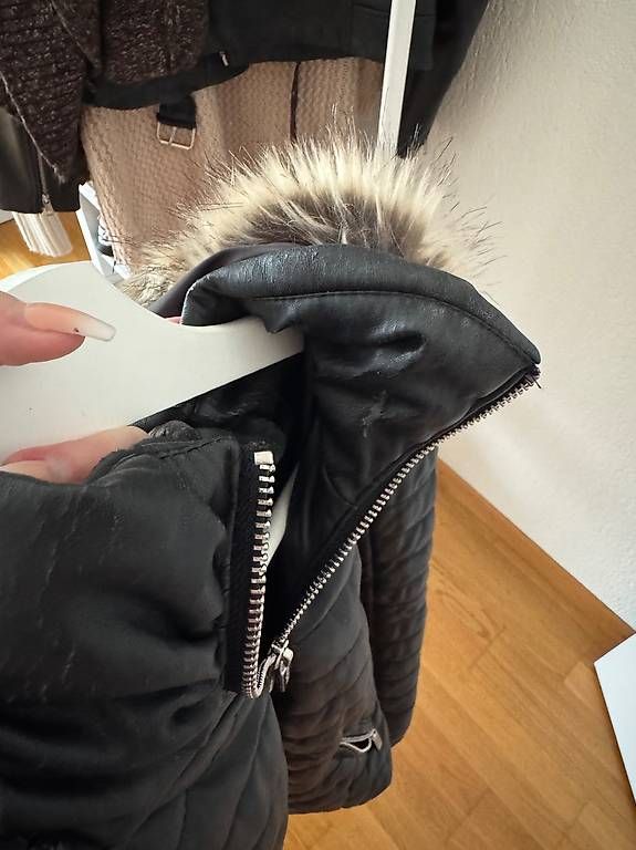 Giacche: Kunstlederjacke Morgan Grösse 38 – Usato da Pfäffikon SZ venduto da Melanie335 2