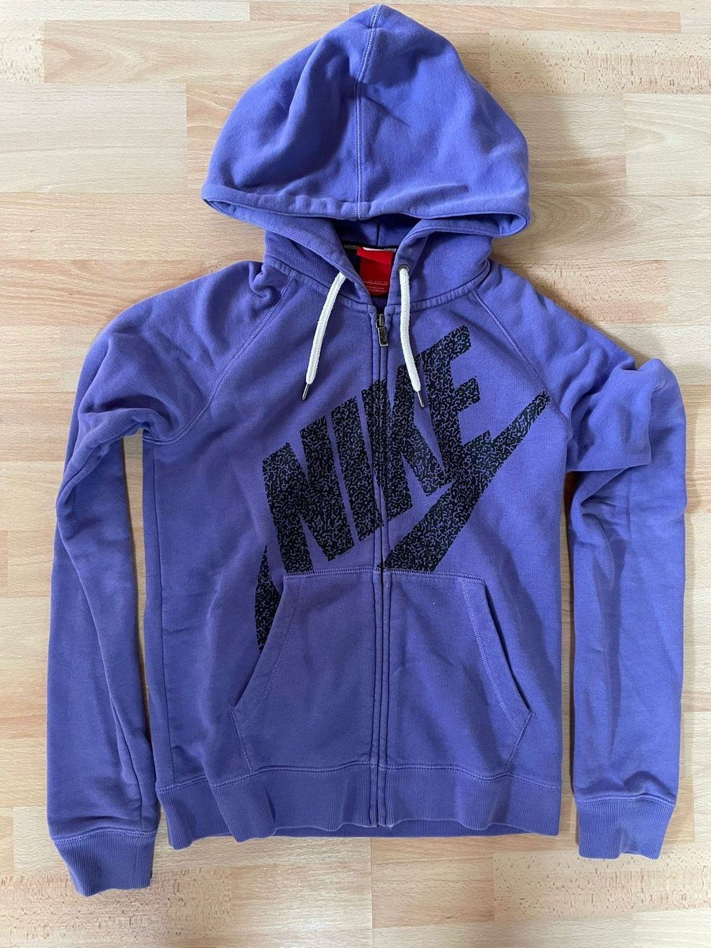Pulls & Sweat-shirts: DAMEN SWEATSHIRT NIKE XS – Neuf (Voir description) à winterthur par MEAhealingBrush