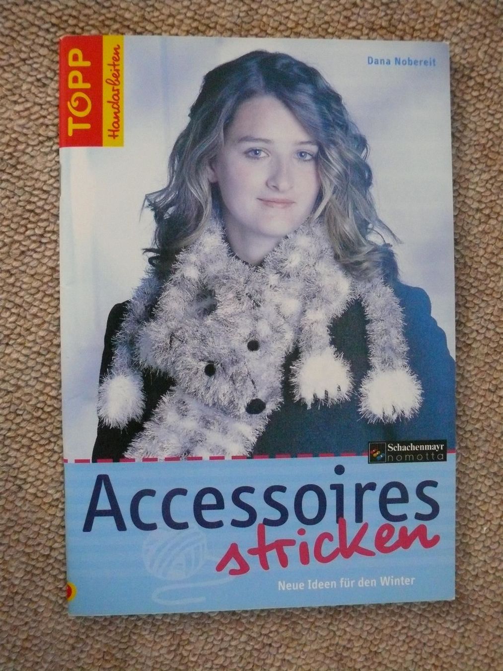 Libri: * Accessoires stricken / 2004 Topp - Neue Ideen ..Winter – Usato da Muttenz venduto da Negnuja