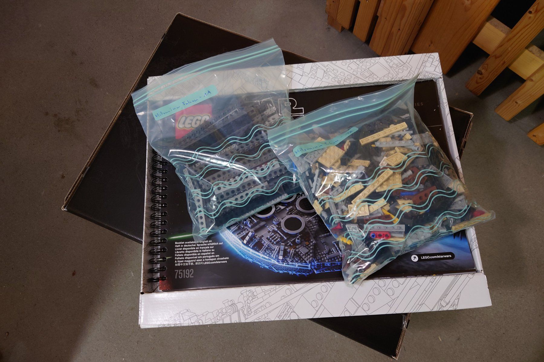 Lego Kit di costruzioni: Lego Millenium Falcom 75192 – Usato da Zürich venduto da fic_ts62 2