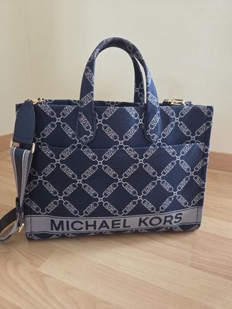 Michael Kors Tasche dunkelblau neuwertig