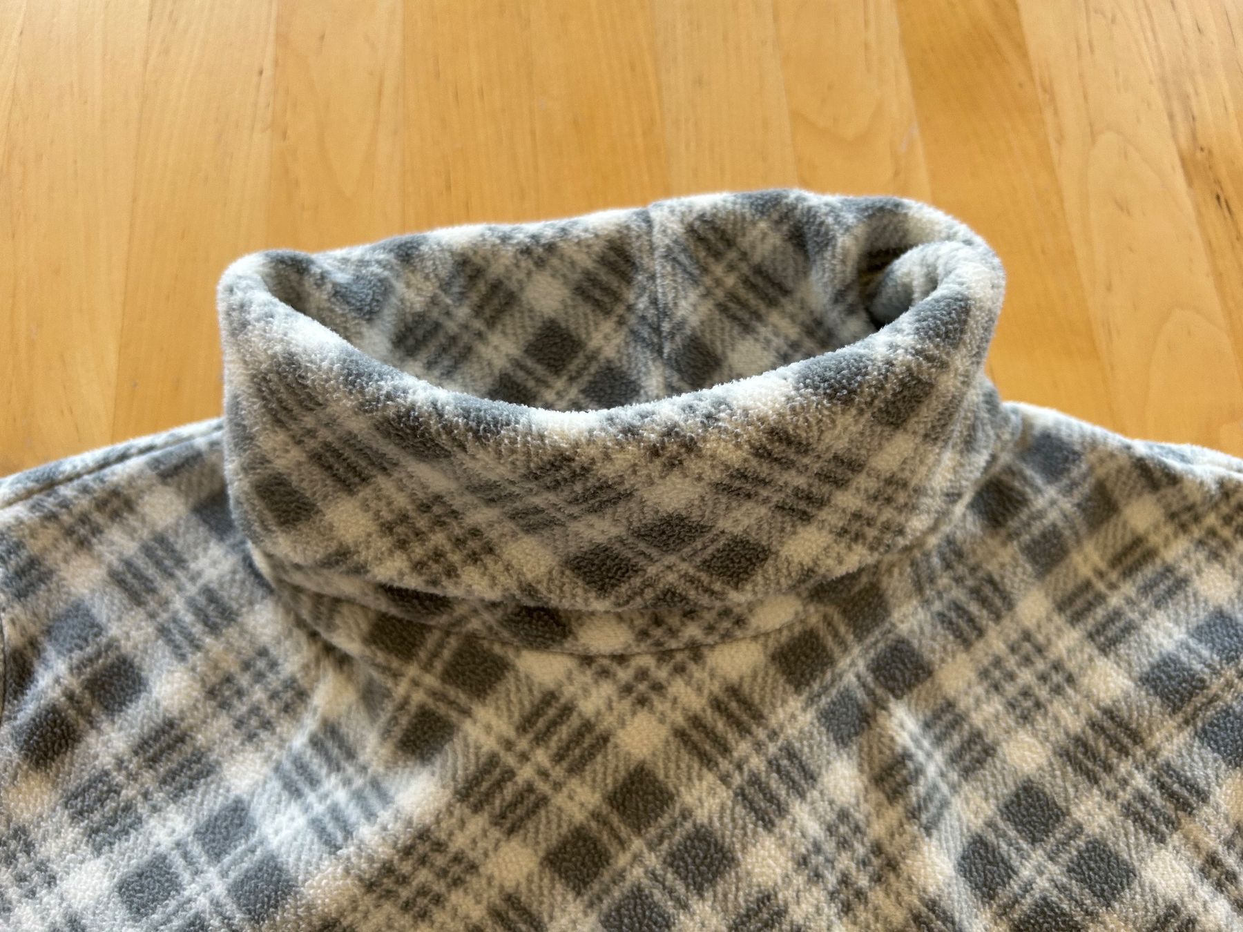 Uniqlo Maglioni & Felpe: New Uniqlo Roll-Neck Sweater size L – Nuovo (secondo la descrizione) da Zürich venduto da Sophie0569 2