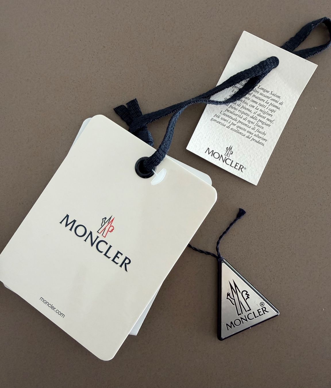 Moncler Giacche: Moncler Daunenjacke – Nuovo (secondo la descrizione) da Männedorf venduto da Stanleygreen 6
