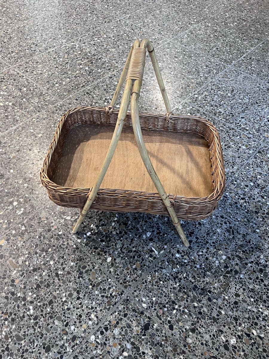 Altro in Antiquarato & Arte: Wunderschöner Vintage Serviertablo Korb Tablett 50x30cm – Usato da Zürich venduto da Roulet 2