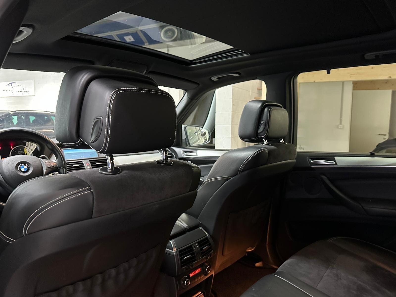 BMW Autos: BMW X5 xDrive M50d Steptronic – D'occasion à Aclens par sobacopeludo 2