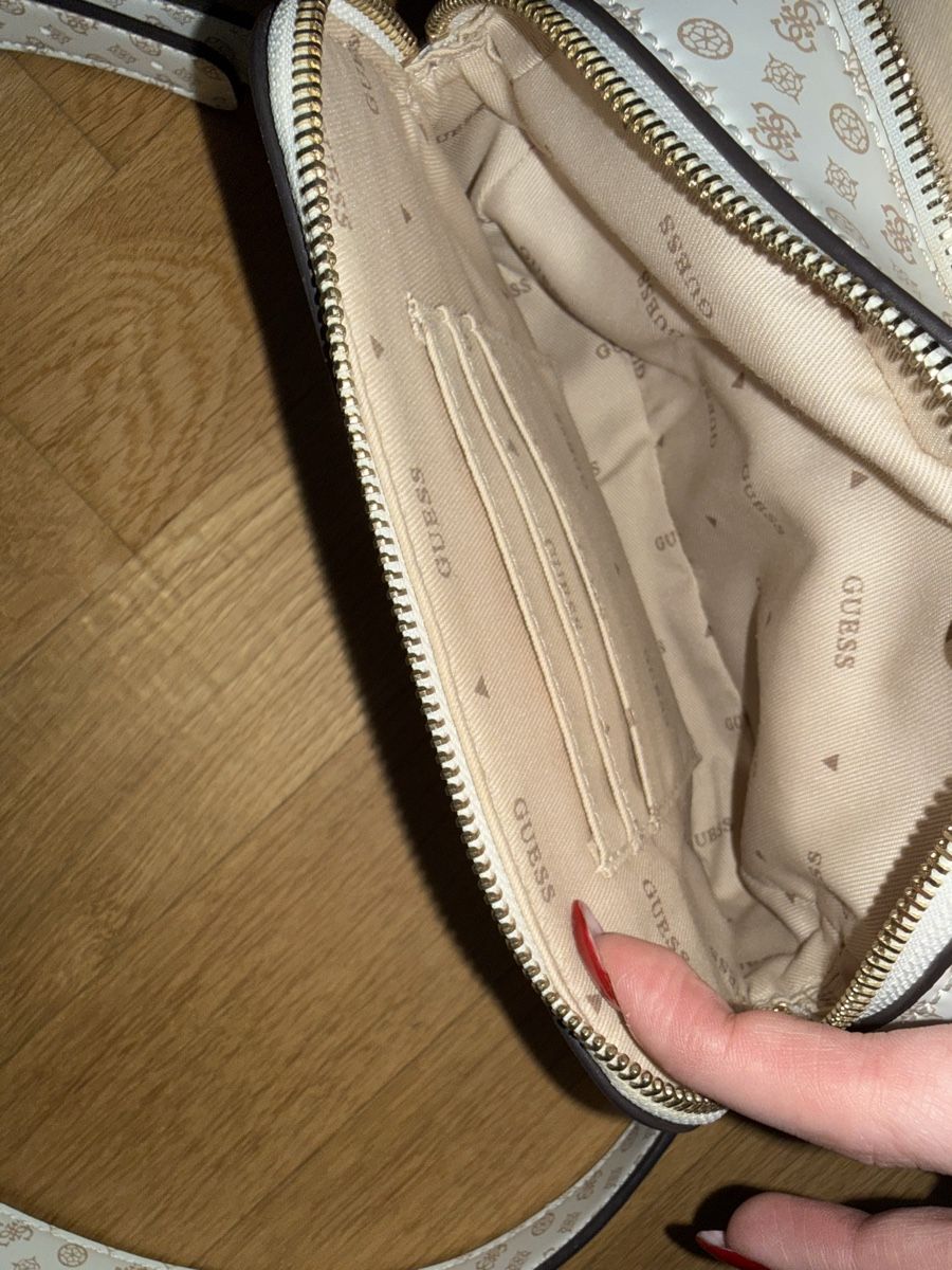 Borse da donna: Guess Tasche beige Damen – Usato da Winterthur venduto da yar_dpp8 6