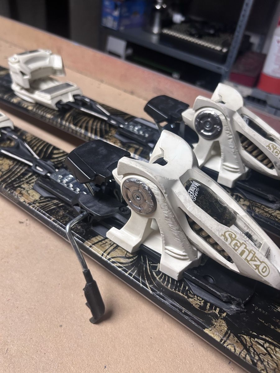K2 Sci: K2 Kung Fujas Pro Model mit Marker Schizo Bindung – Usato da Huttwil venduto da Pascal1234 4