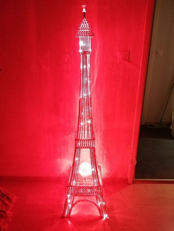 Lampade: Eiffelturm Lampe, silberfarben,  Top Zustand! – Usato da zufikon venduto da radar07