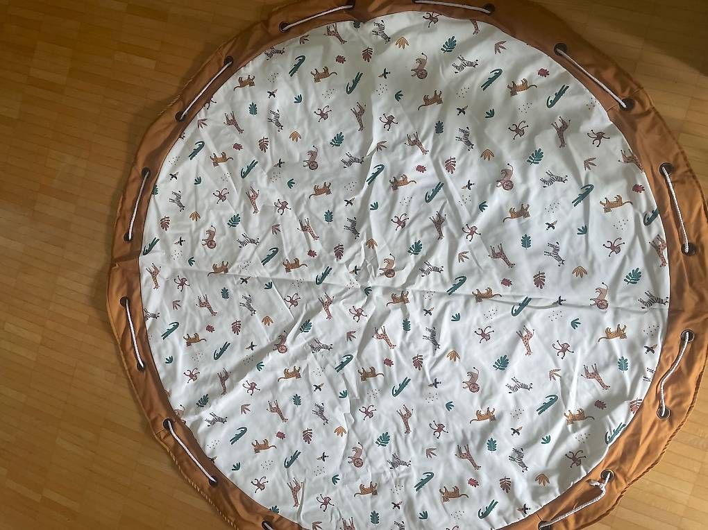 Coperte: Kinderdecke Babydecke – Usato da Binningen venduto da SimoneMinimalism 1