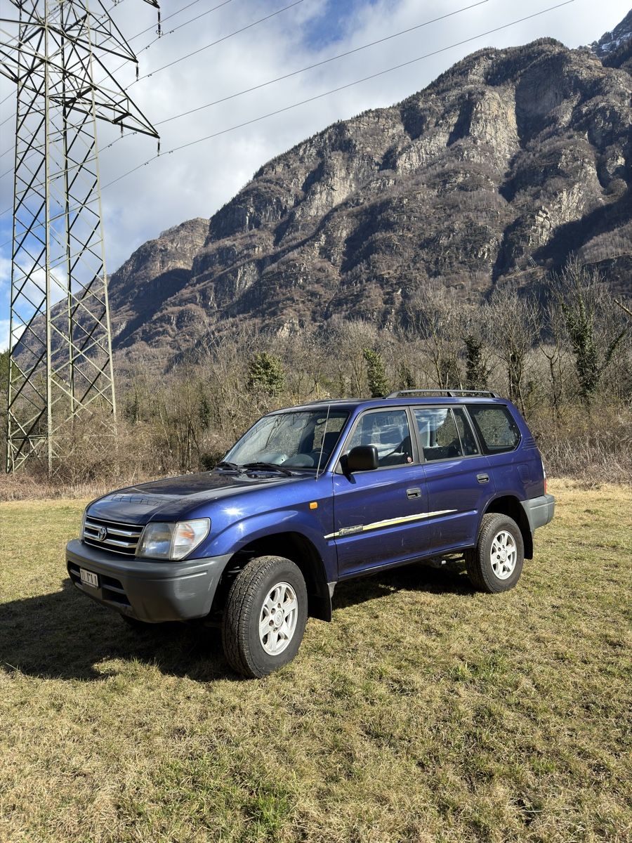 Toyota Automobili: Toyota landcruiser – Usato da Biasca venduto da dam_v27g 1