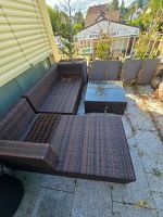 Gartenlounge Polyrattan braun mit passenden Kissen und Tisch