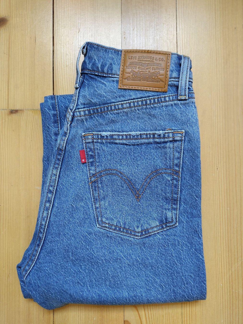 Levi's Jeans: Levi's Ribcage Straight Ankle 25/27 – Nuovo (secondo la descrizione) da Bern venduto da kat_69vw