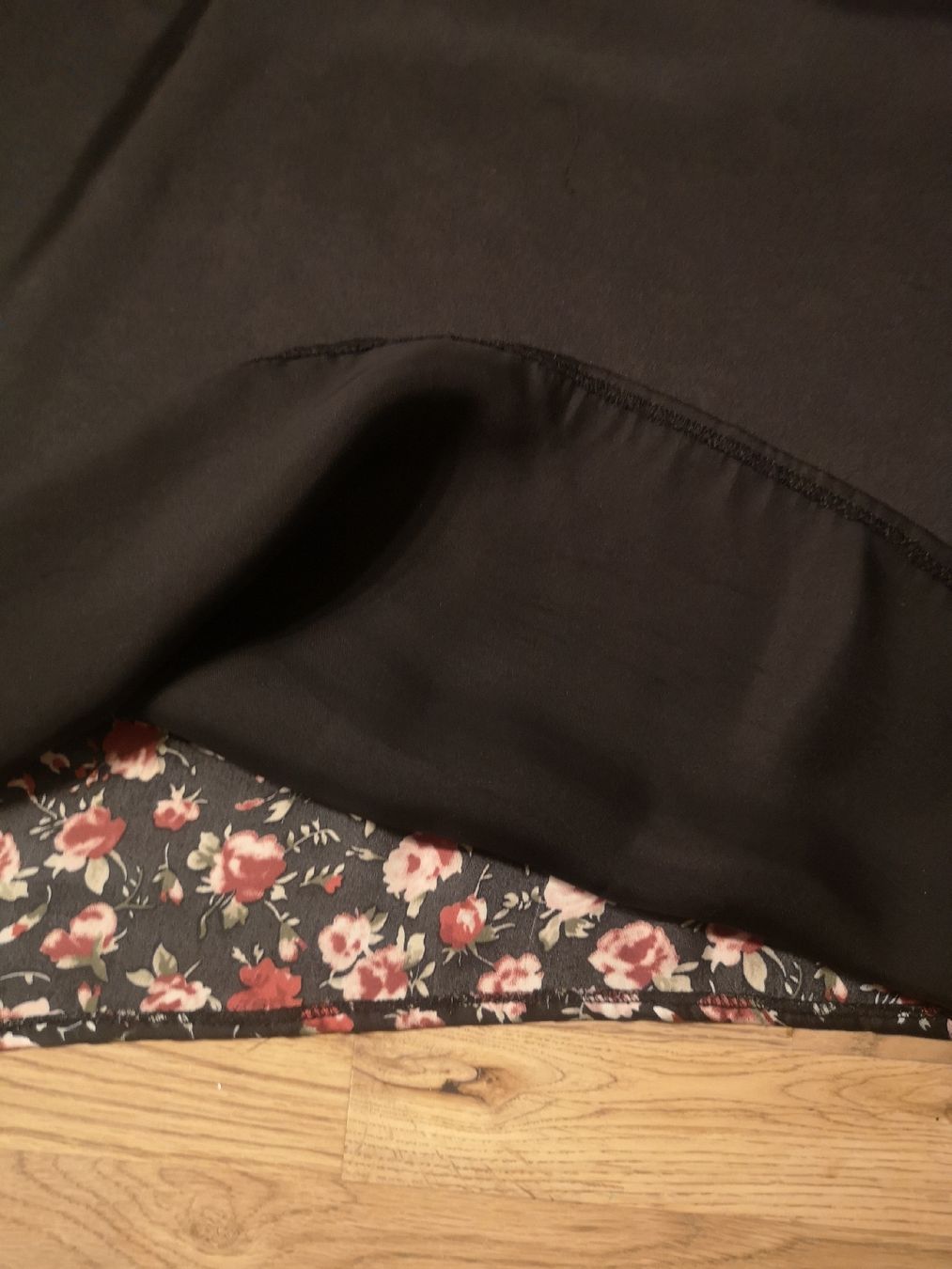 Tops: Damenbluse von m&more Grösse 48. – Gebraucht aus Forch von Hakyboss 7