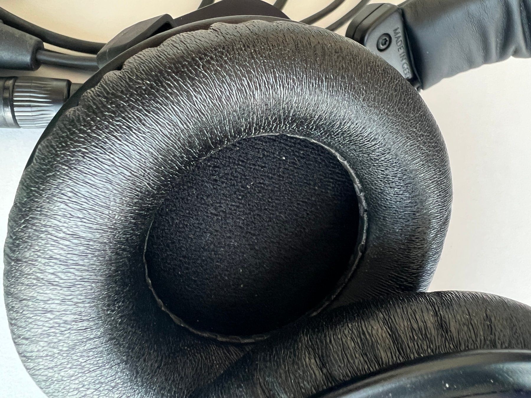 Beyerdynamic Cuffie: Beyerdynamic DT 797 PV ProfiHeadset mit Kondensatormikrofon – Usato da Wädenswil venduto da Noe4 1