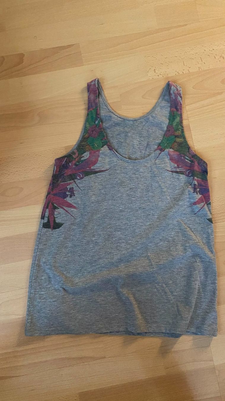 Boxeur Des Rues T-shirt: Tanktop Boxeur des Rues grau Grösse M – Nuovo (secondo la descrizione) da Rothrist venduto da lil_tg5m