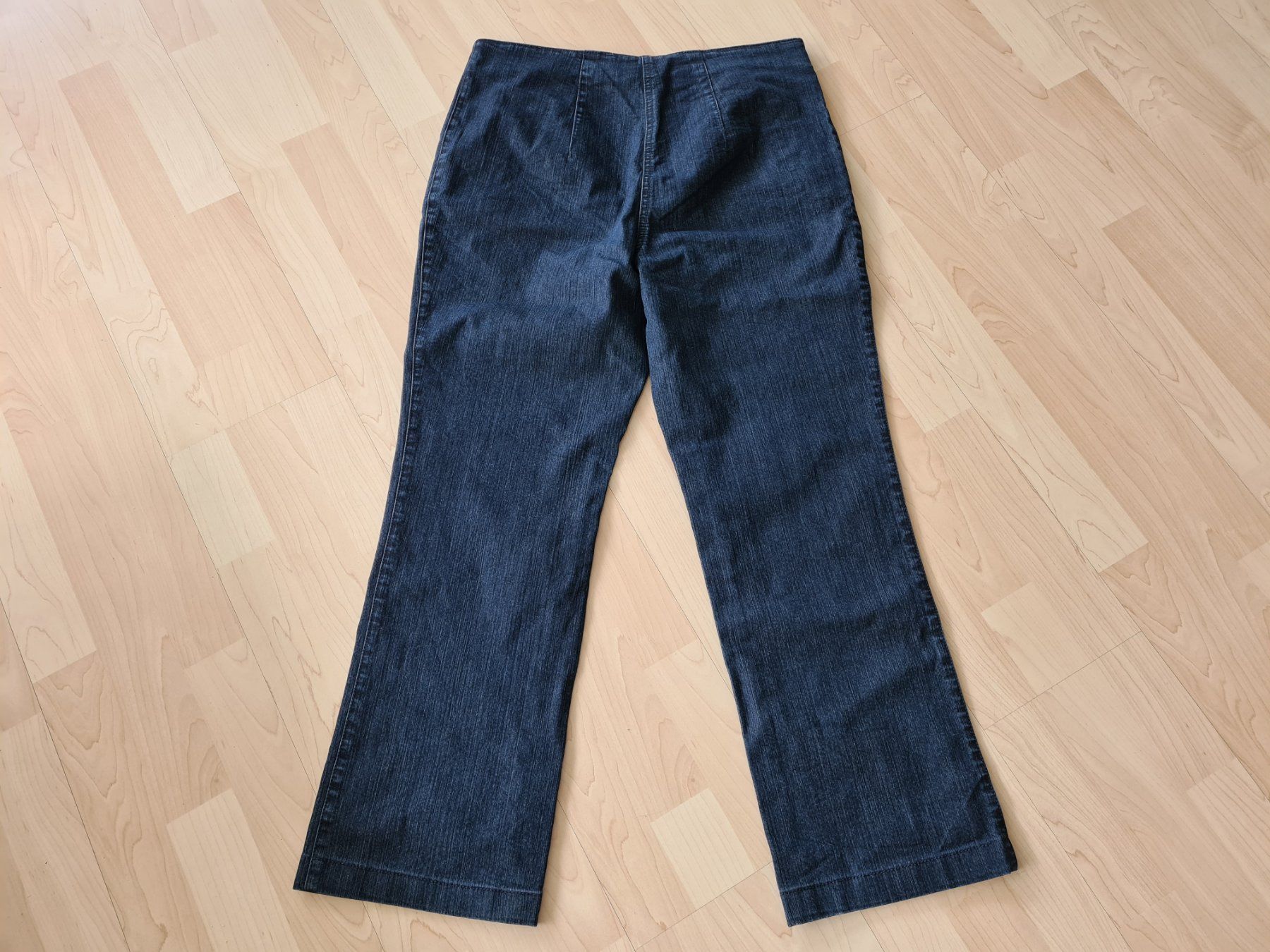 Jeans: Jeans blauschwarz von Vanilia, Gr. 40 – Usato da Suhr venduto da andreas_2008 4