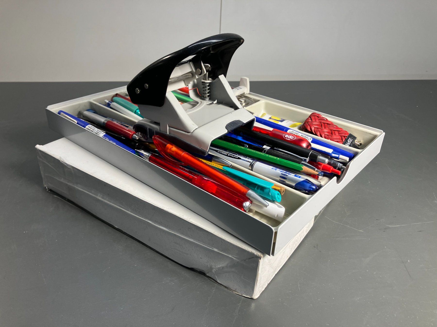 Blocs de correspondance: Posten div. Büromaterial/Utensil ab 1.- – D'occasion à Lichtensteig par Buy24International 8