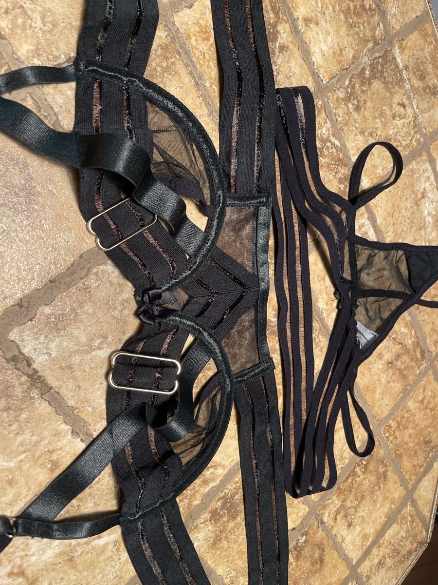 Altra biancheria intima: Completo intimo nero, trasparente e seducente. M/L-Nuovo! – Nuovo e nell'imballaggio originale da Locarno venduto da Fixed8 2
