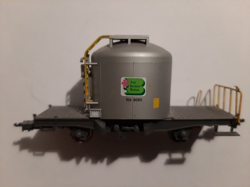 Bemo Modelleisenbahnen: Bemo H0m 2260 115 RhB Uce 8085 Zementtransportwagen – Gebraucht aus Thun von Schwarzsee48 2