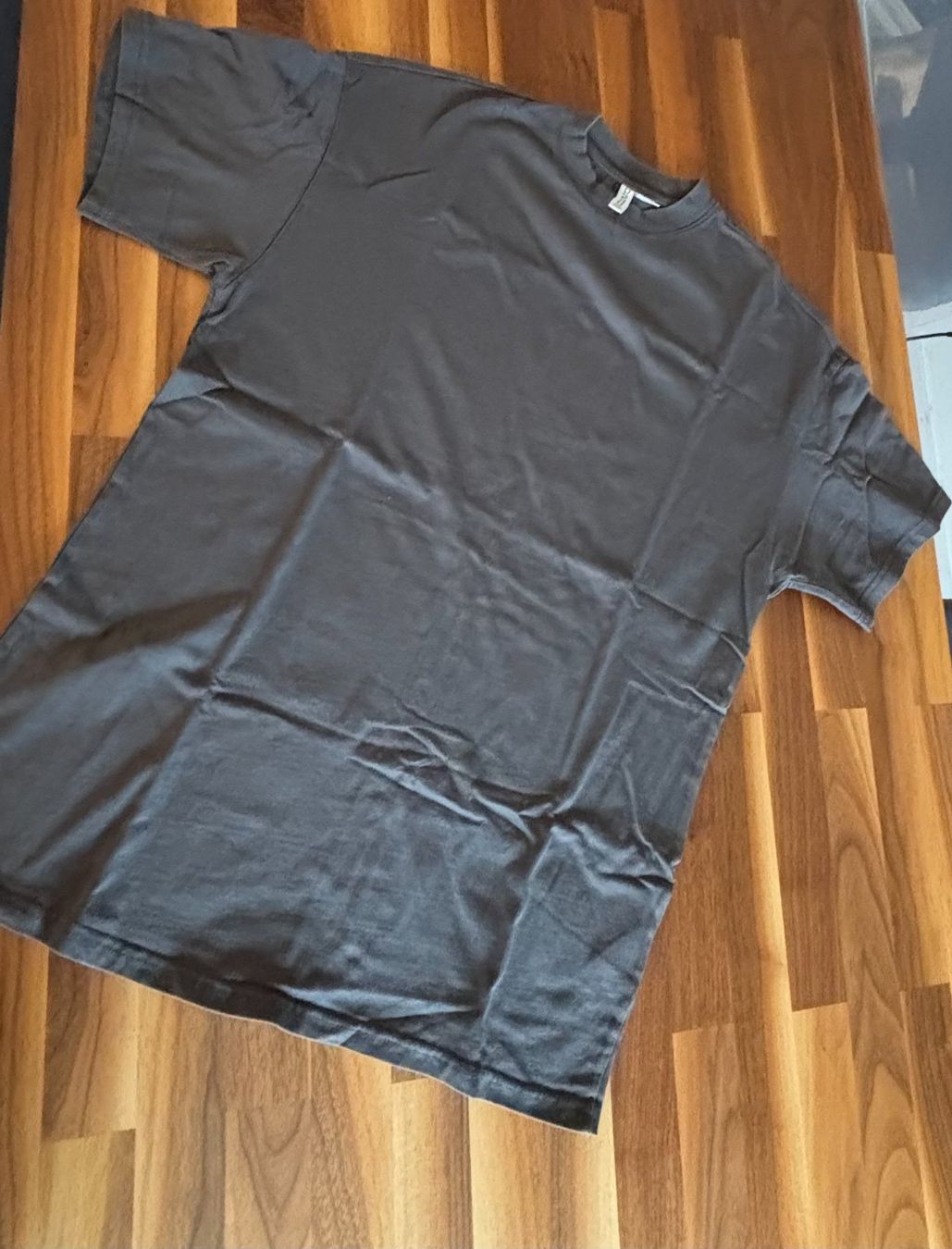 H&M T-shirt: H&M / Oversized T- Shirt / 3 Pack / XS – Usato da Winkel venduto da masrisa 5