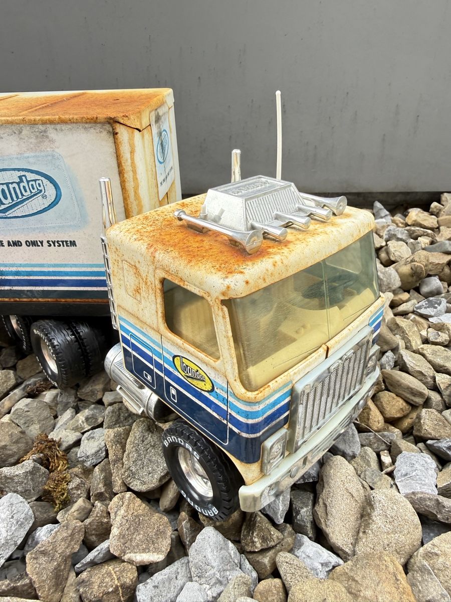 Kits de montage: LKW Modellauto 1:50 – D'occasion à Sarnen par Camaro74 1