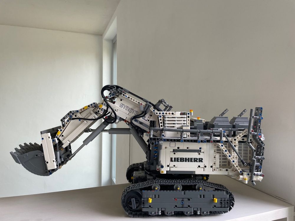 LEGO Liebherr R9800 Excavator | Kaufen auf Ricardo