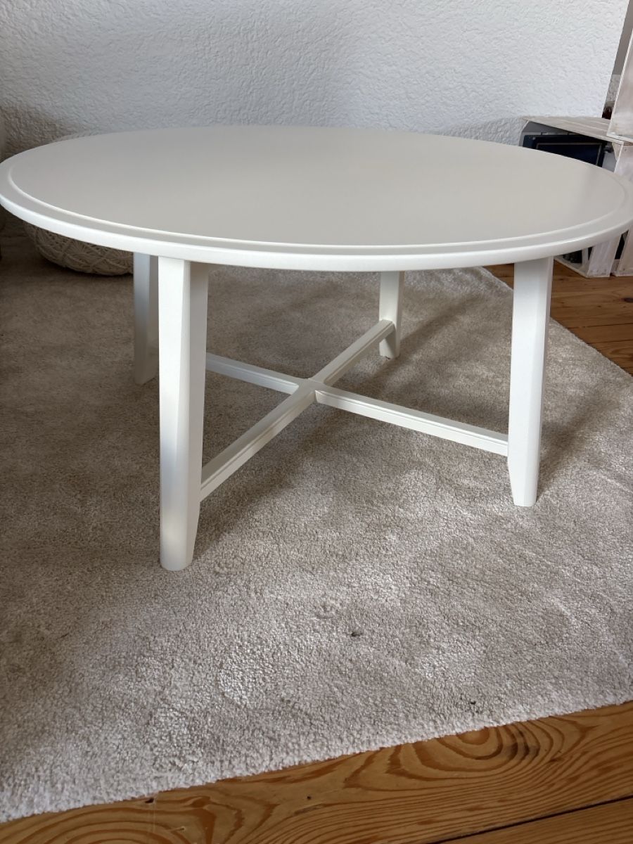Ikea Tische: Runder weisser Couchtisch  – Neu (gemäss Beschreibung) aus Aarburg von lah_f2sw 1