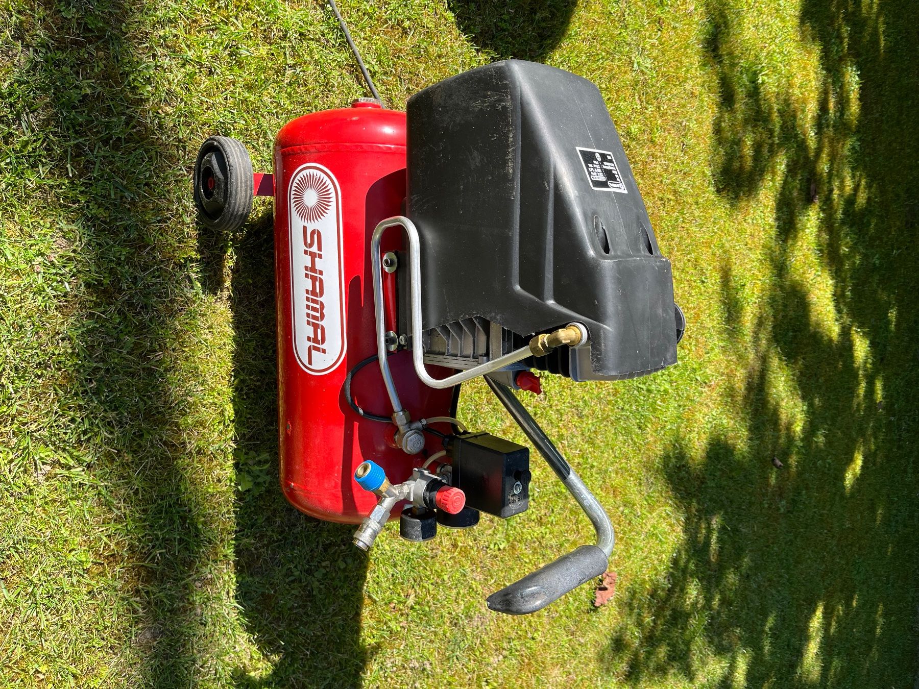 Compressori: Luft kompressor 50L – Usato da Lenzburg venduto da r_mendes