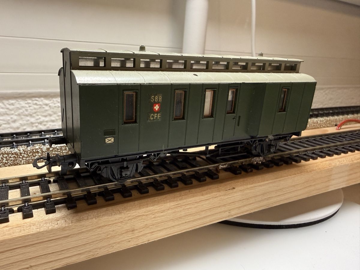 SBB/CFF/FFS Modellini di ferrovie: Packetwagen SBB H0 – Difettoso da Schaffhausen venduto da Danilo-86