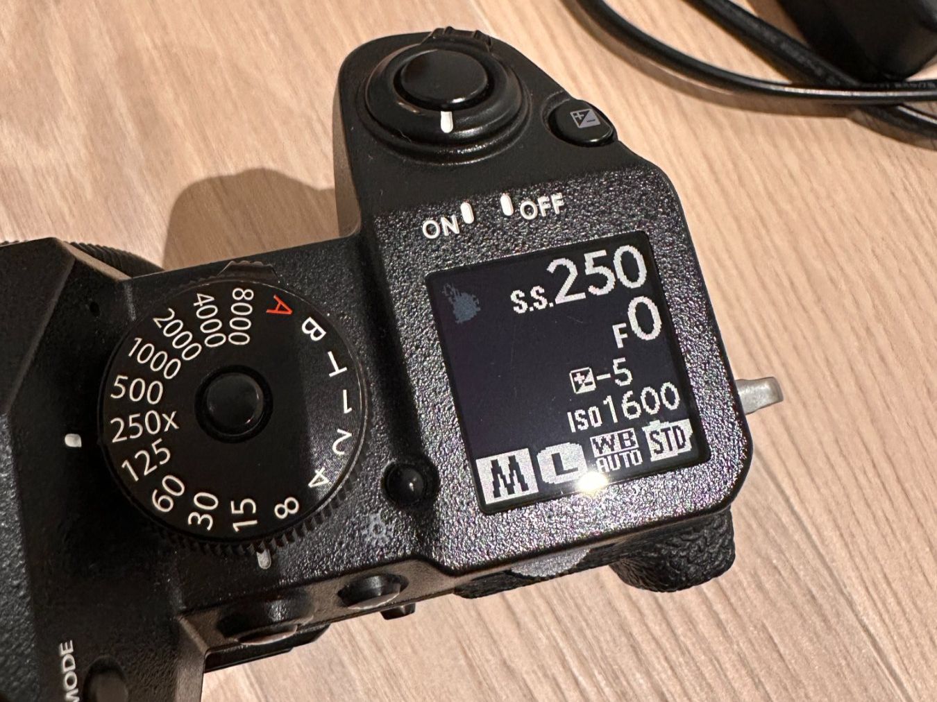 Fujifilm Kamera: Fujifilm X-H1 mit Zubehör – Gebraucht aus Oberlunkhofen von wue_2bj6 5