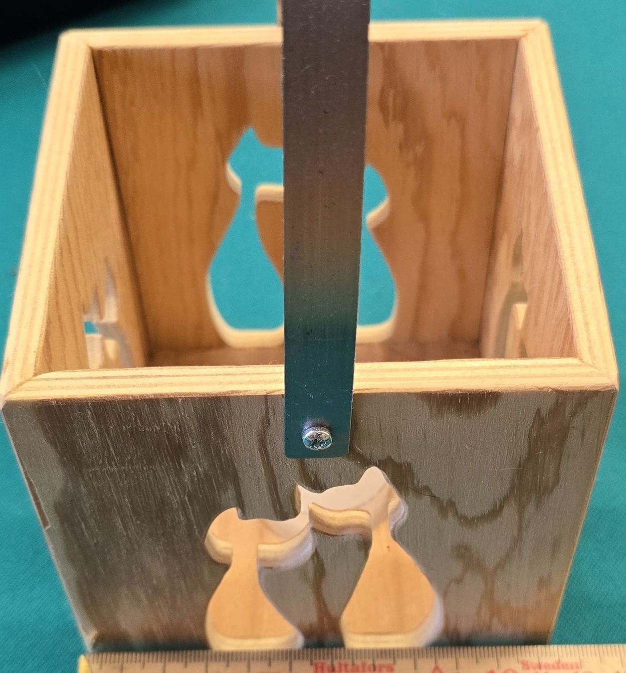 Lanternes: Holzlaterne mit Tragegriff – D'occasion à Tuggen par Santasbag