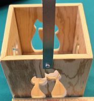Holzlaterne mit Tragegriff
