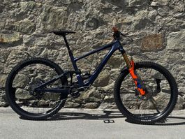 Specialized Enduro - Custom Build - Fox 38