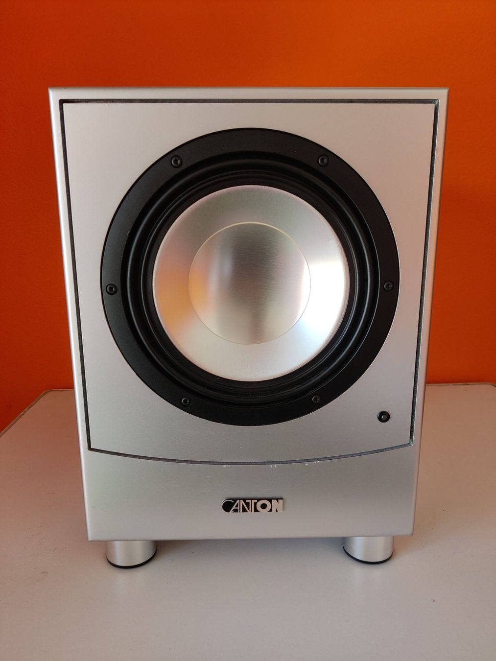 Canton Casse acustiche: Canton Sub 8 Subwoofer – Usato da Viganello venduto da XTECHSTOREX
