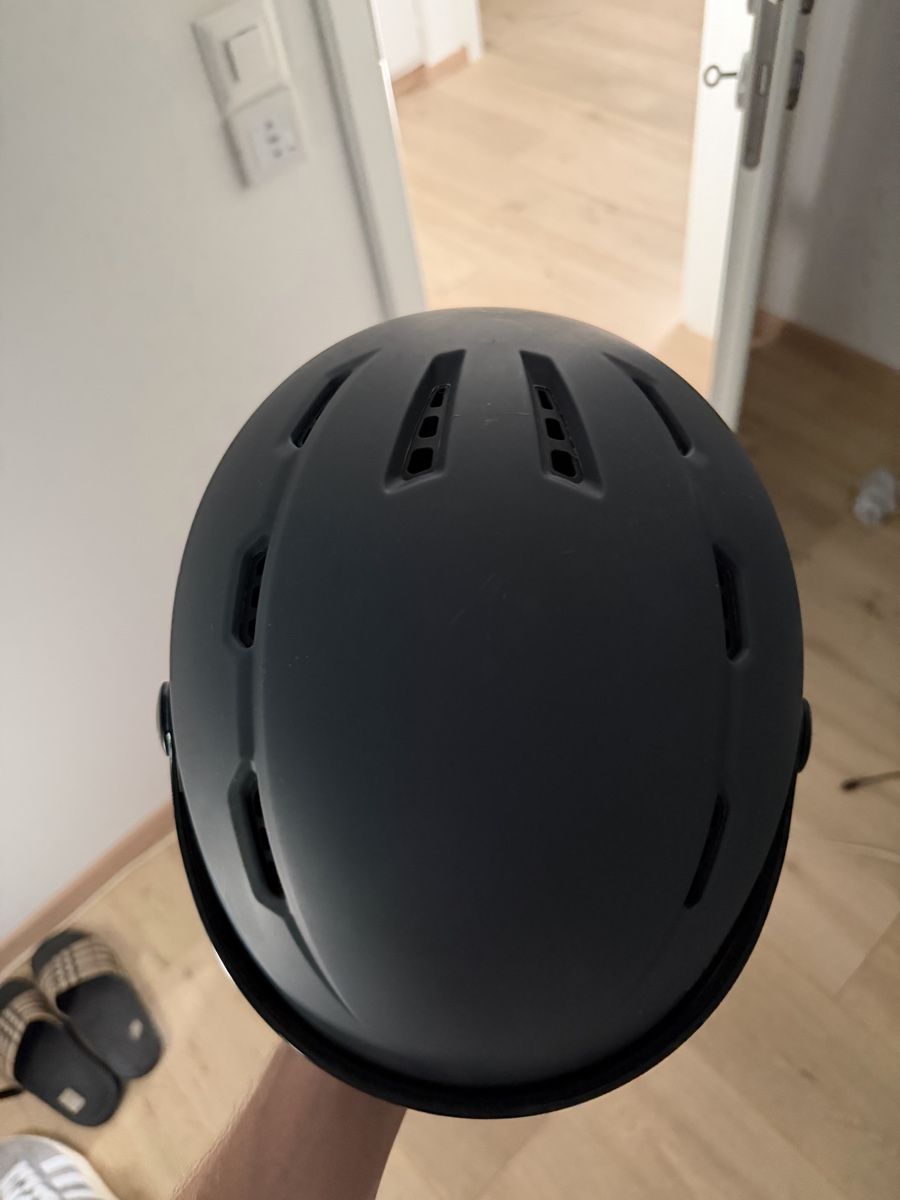 Casques: Ski Helmet with Visor anthracite – D'occasion à Sorengo par gab_t5df 2