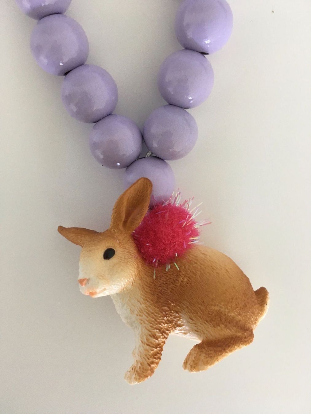 Catenine: SCHLEICH Kette Hase Lila – Nuovo e nell'imballaggio originale da Zollikofen venduto da poppala