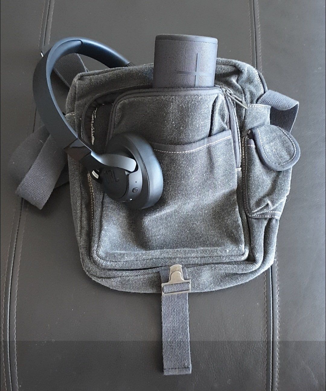 Diesel Taschen: Diesel Umhängetasche – Gebraucht aus Chur von Vintage-Hunter 1