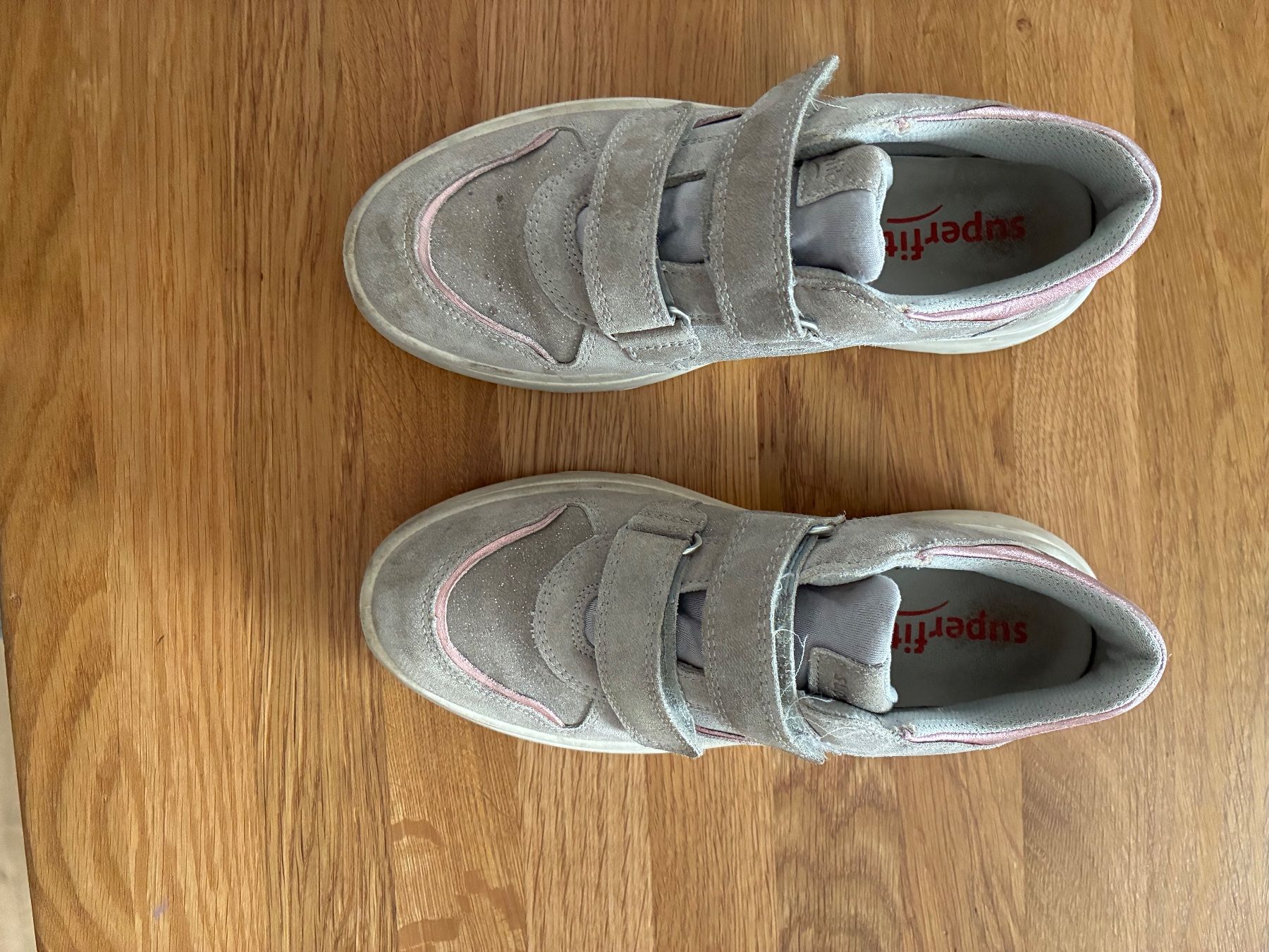 Superfit Scarpe per ragazze: Sneaker Turnschuhe Superfit Mädchen 34 – Usato da Niederwil AG venduto da Aloha32 1