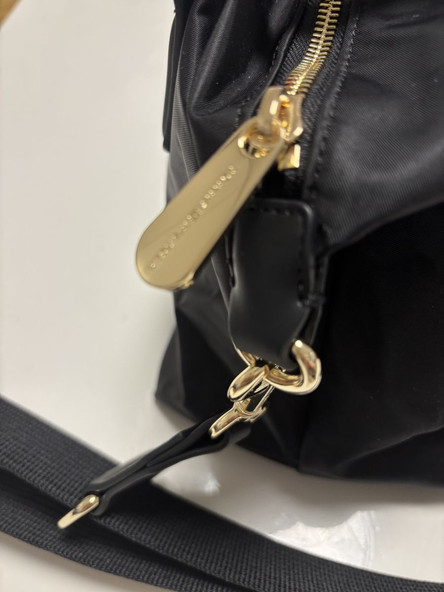 Tommy Hilfiger Borse da donna: Neue Tommy Hilfiger Handtasche, – Nuovo (secondo la descrizione) da Brügg BE venduto da rah_mqh8 1