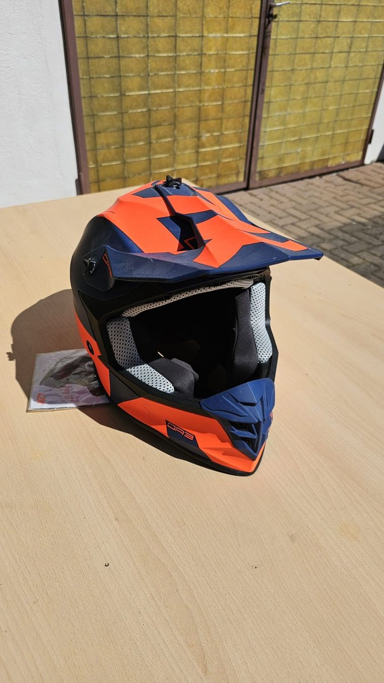 Caschi & visiere: Motorradhelm – Usato da Basel venduto da gasttrans