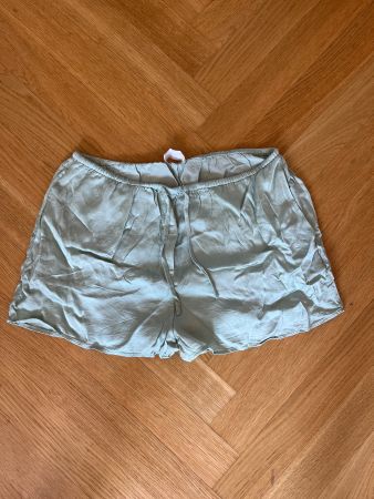 American Vintage Shorts Salbeigrün
