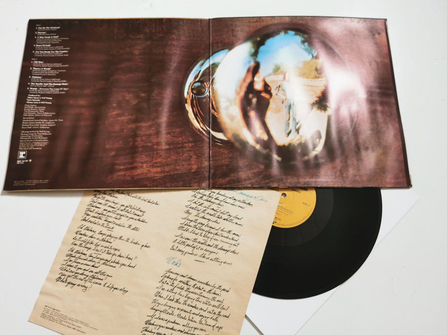Dischi in vinile: NEIL YOUNG - HARVEST – Usato da Grafenried venduto da House-of-Oldies 2