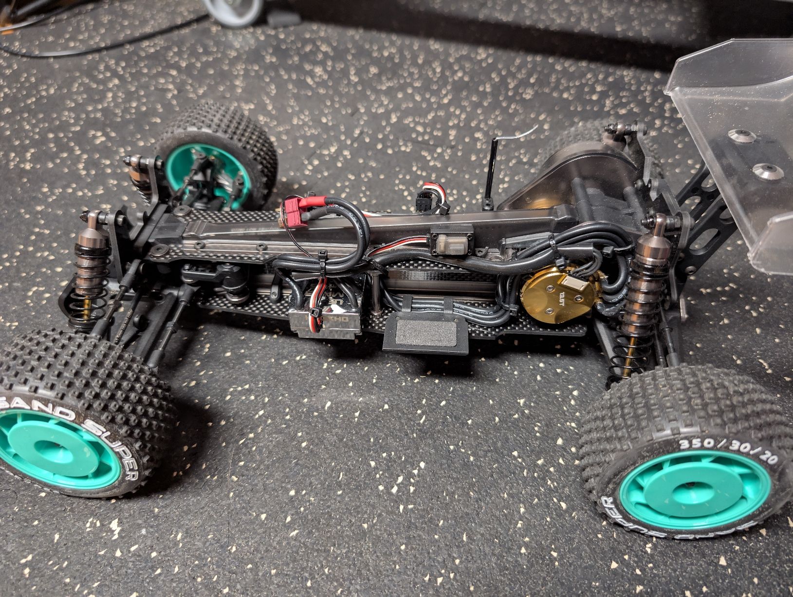 Kyosho Optima Mid '87 60th Anniversary Le Mans 240 Gold Edit (Neuf